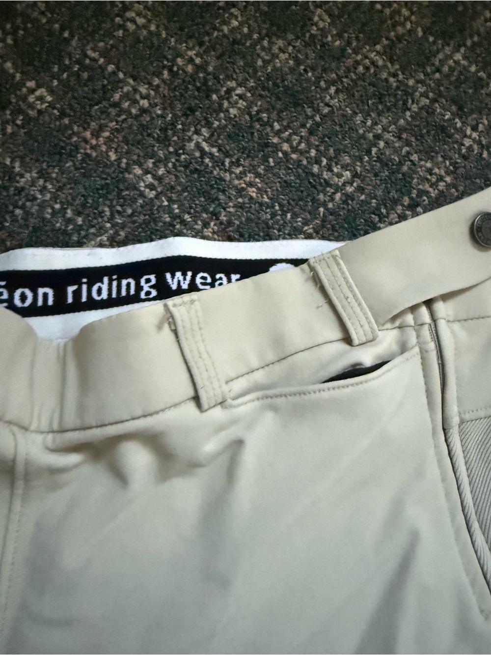 Irideon Women's Riding Breeches - Picture 2 of 5